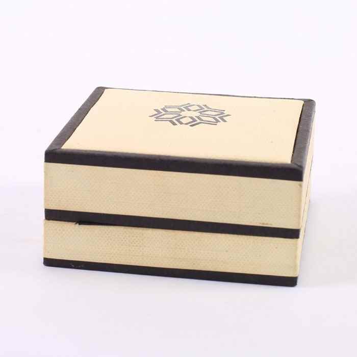 化妝品(pǐn)盒、化妝品(pǐn)包裝盒、化(hua)妝品盒子(zi)定制