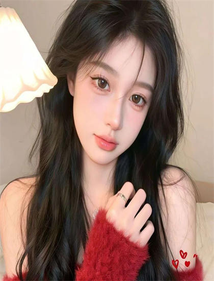 《德川女性酷刑》不同导演版本比较：艺术风格差异分析