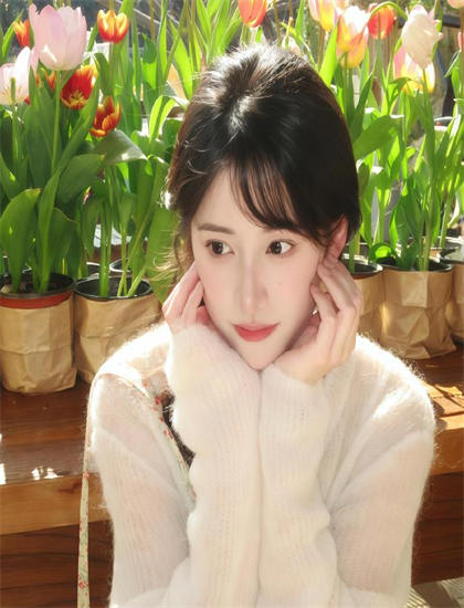 演员访谈：明星大侦探第5季音乐配乐解析：音效设计与主题曲创作分析